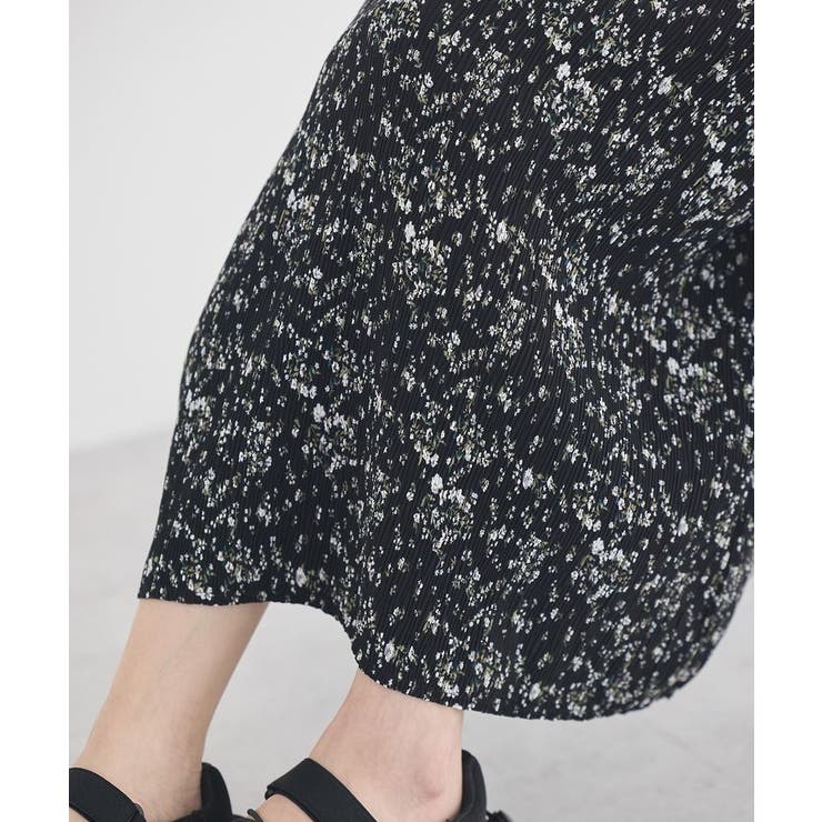 フラワーバッククロスキャミワンピース | earth music&ecology  | 詳細画像15 