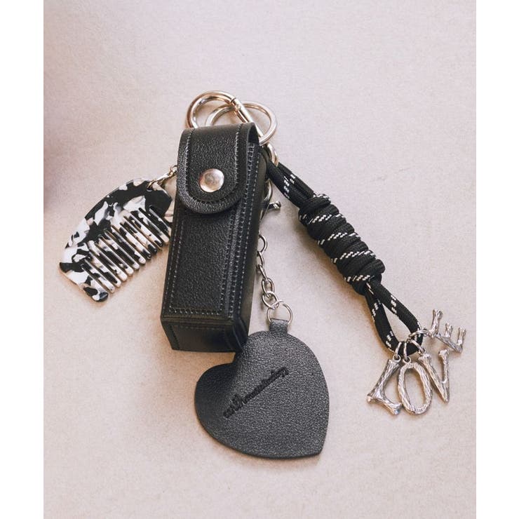 ブラック | リップケース付きマルチハートチャーム | earth music&ecology 