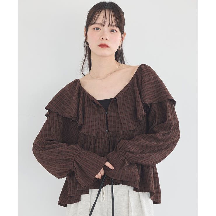 ラッフルカラーカットブラウス | earth music&ecology  | 詳細画像1 