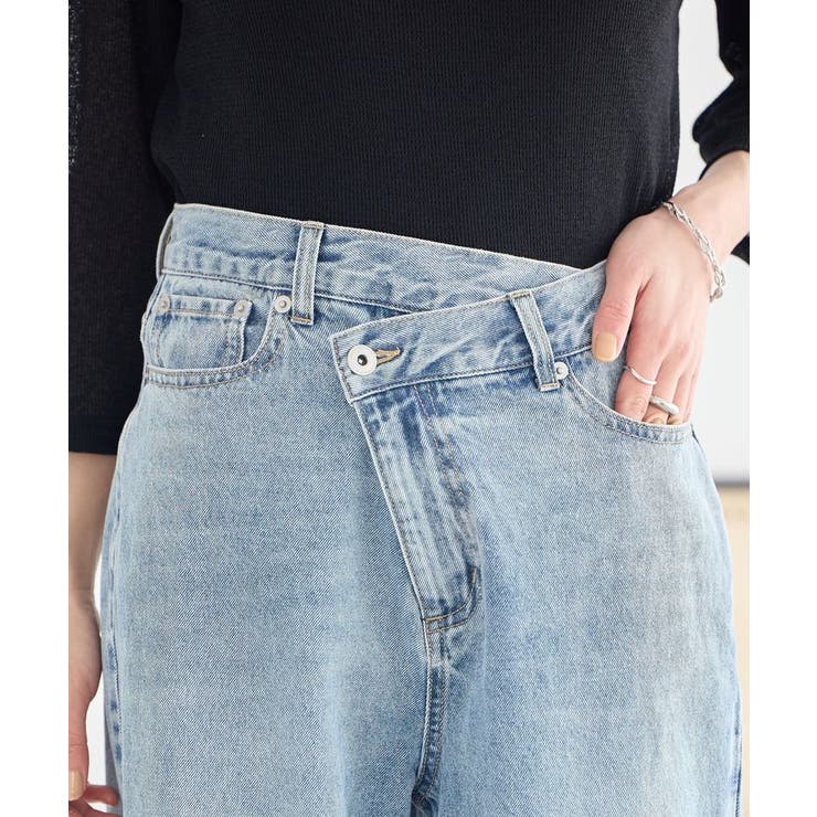 ウエストアシメデニムパンツ | earth music&ecology  | 詳細画像1 