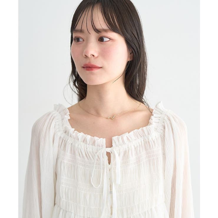 シャーリングフリルオフショルブラウス | earth music&ecology  | 詳細画像13 