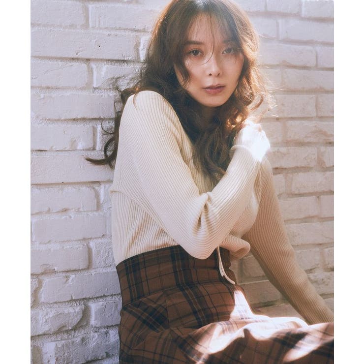 スクエアホルターネックリブプルオーバー | earth music&ecology  | 詳細画像3 