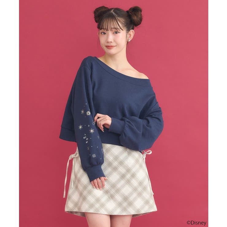 Disney/キラキラモチーフ刺繍オフショルスウェット | earth music&ecology  | 詳細画像4 