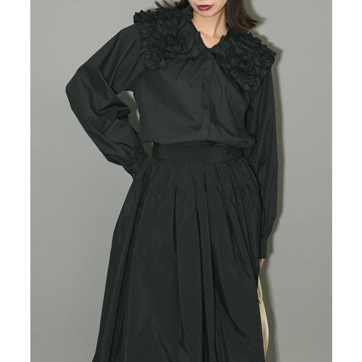 ブラック | フリルビッグカラーブラウス | Green Parks 
