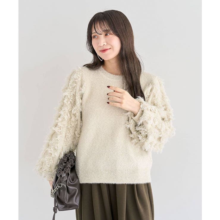 オフホワイト | ・furry rate ラメフェザー袖フリンジニット | Green Parks 