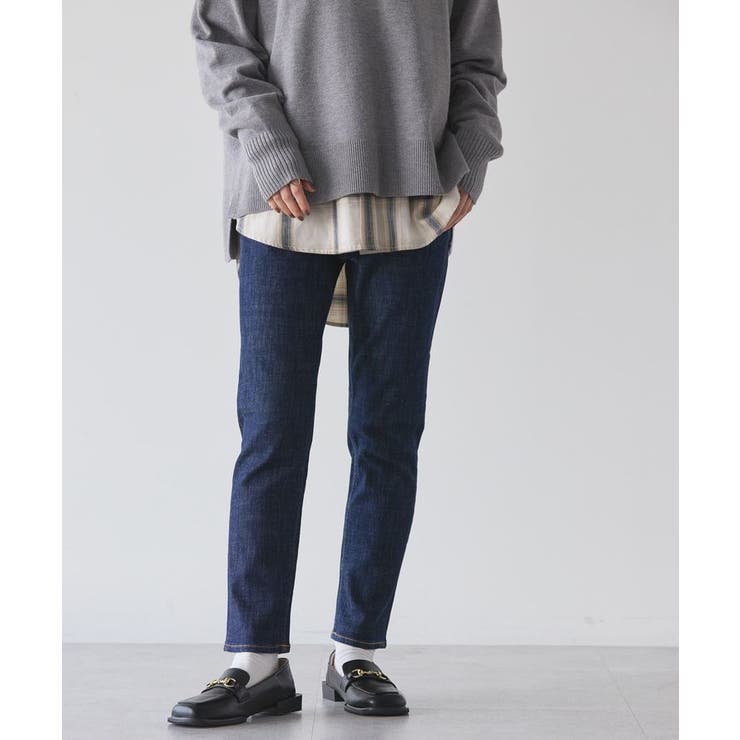 HEART PATCH DAMAGE DENIM PANTS
