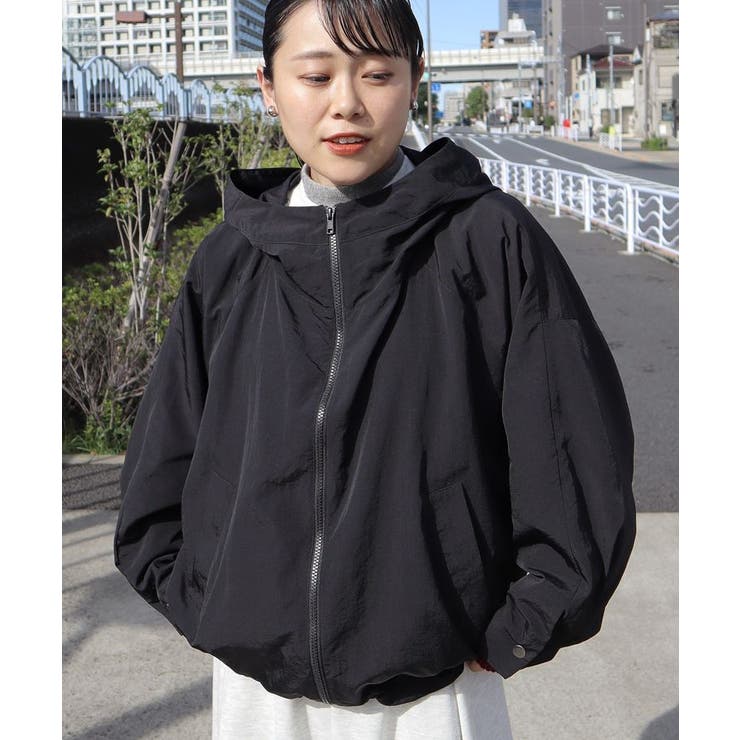 く*と様 23000円！carhartt フード付き ブラック マウンテンパーカ く*と様 23000円！carhartt フード付き ブラック マウンテン