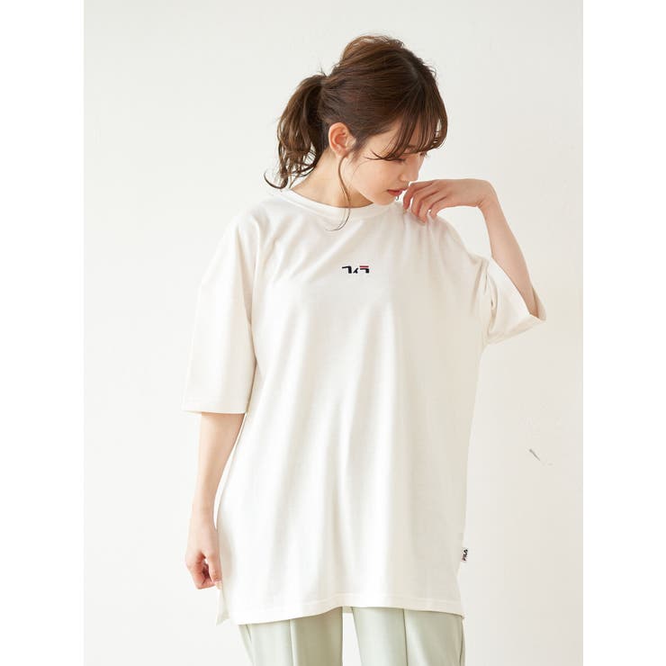 アイボリー | FILA カタカナミニロゴロングTシャツ | earth music&ecology 