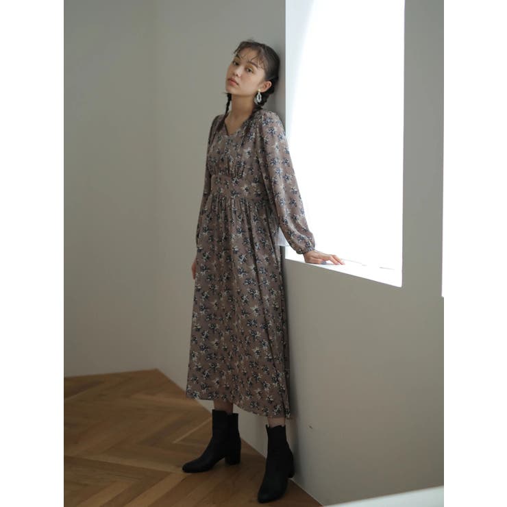 Earth music&ecology earth eco loco ワンピース アースミュージックアンドエコロジー earth music ecology 花柄シアーポップコーンキャミワンピース オフホワイト - ファッション通販
