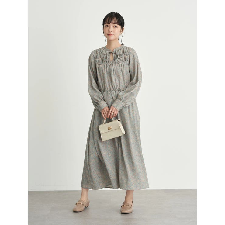 シャーリングフラワーワンピース[品番：EMEW0030747]｜earth  