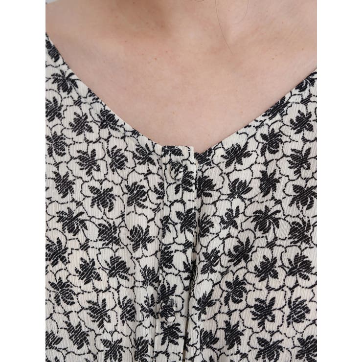 フラワーvネックハオリワンピース 品番 Emew Earth Music Ecology アースミュージックアンドエコロジー のレディースファッション通販 Shoplist ショップリスト