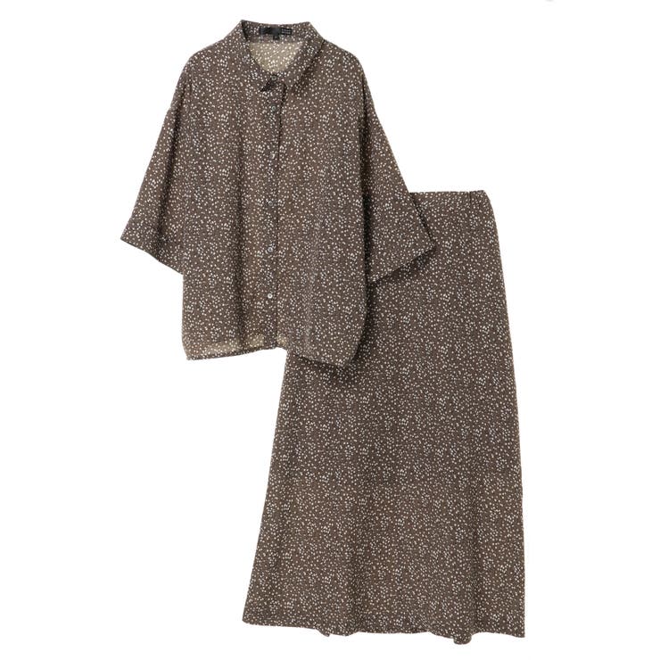 セール中❗️ FIRMABS オリーブグリーン ジップアップセットアップ S セール中❗️ FIRMABS オリーブグリーン ジップアップセットアップ S