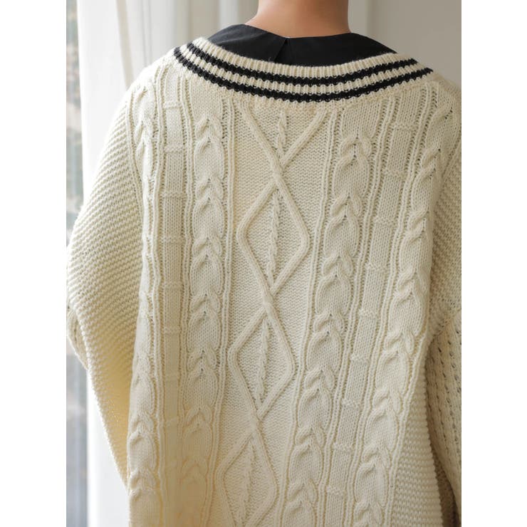 Vネックチルデンケーブルニットプルオーバー[品番：EHEW0031611