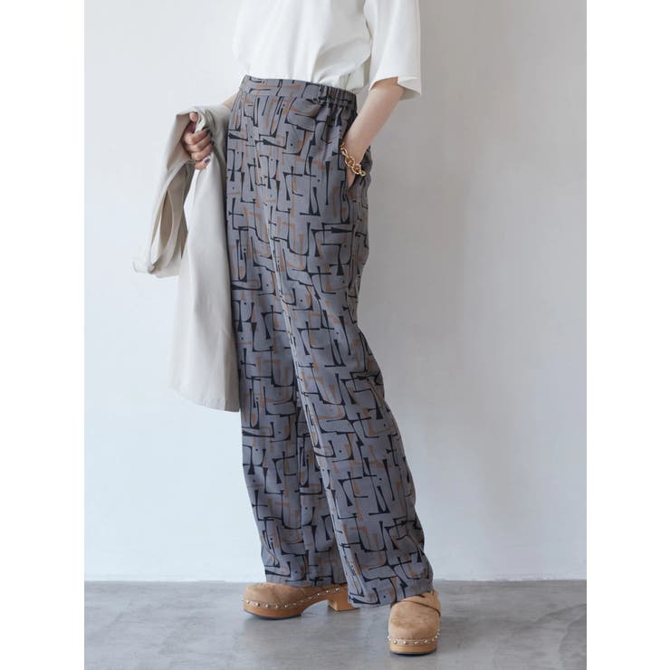 ほぼ未使用 極美品 45r 春の丘のプリントのパンツ（インディゴ） 美・美・美ストレートプリントパンツ[品番：EHEW0036036