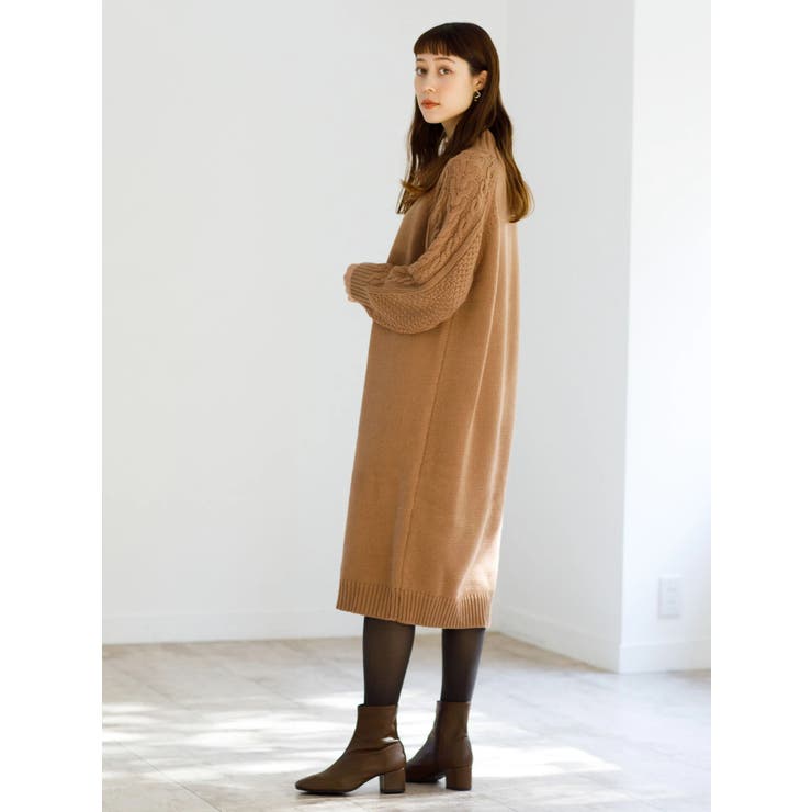 大人気?ざっくりケーブルニットワンピース 韓国 秋服 冬服