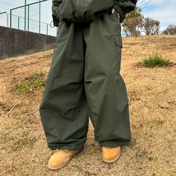 シャカシャカナイロンスノーカーゴパンツ ストリート  オーバーサイズ[品番：KTRW0025897]｜sedacle（セダクル）のレディースファッション通販｜SHOPLIST（ショップリスト）