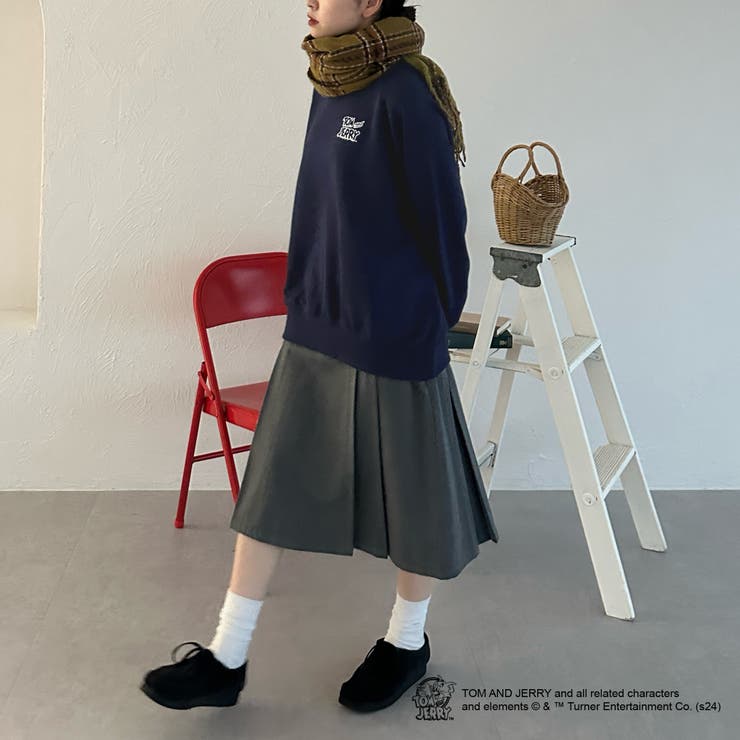 新しいブランド バックデザインスウェット】[品番：KTRW0031677]｜kutir トップス