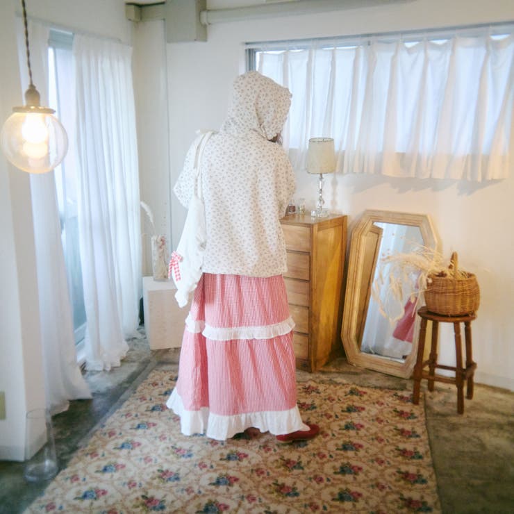 kutir】【クティールとレトロ】ドローコード付き花柄フリル