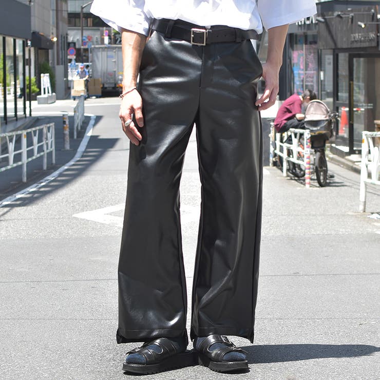 JUHA ユハ　SYNTHETIC LEATHER TAPERED レザーパンツ