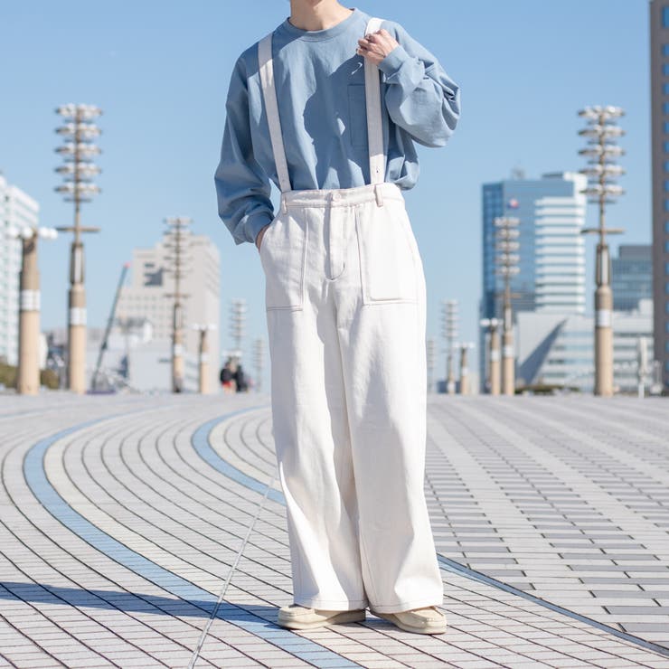 サス付ワイドパンツ 凄まじく
