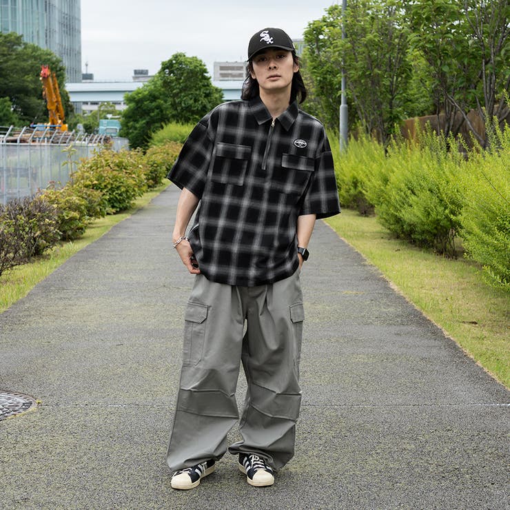 kutir】ワッペン付きアソート半袖チェックハーフジップ[品番