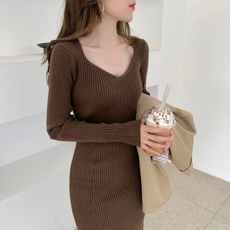 リブニットワンピース❤️カプチーノ❤️秋コーデ♡ハンドメイド♡ドールチャーム ✌︎✌︎ モデルをさせて頂いた @mielcrishunant のニットワンピ