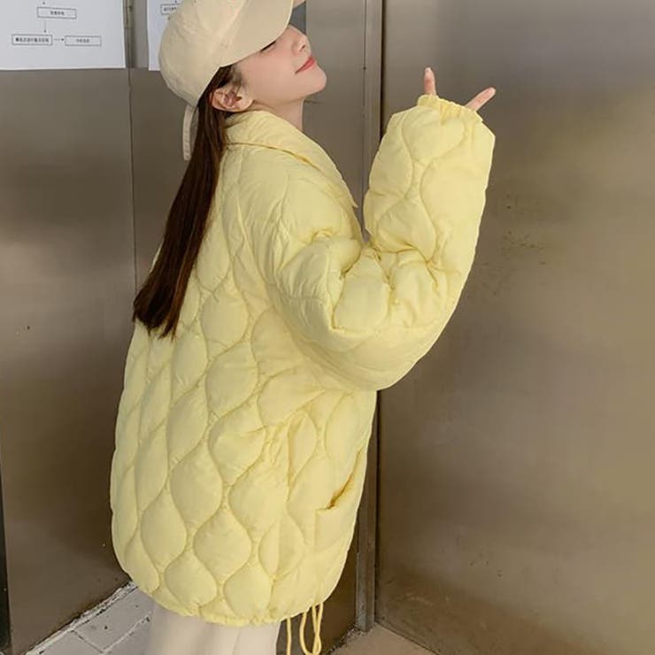 襟付きキルティングブルゾン【韓国ファッション】[品番：ZJ000019891