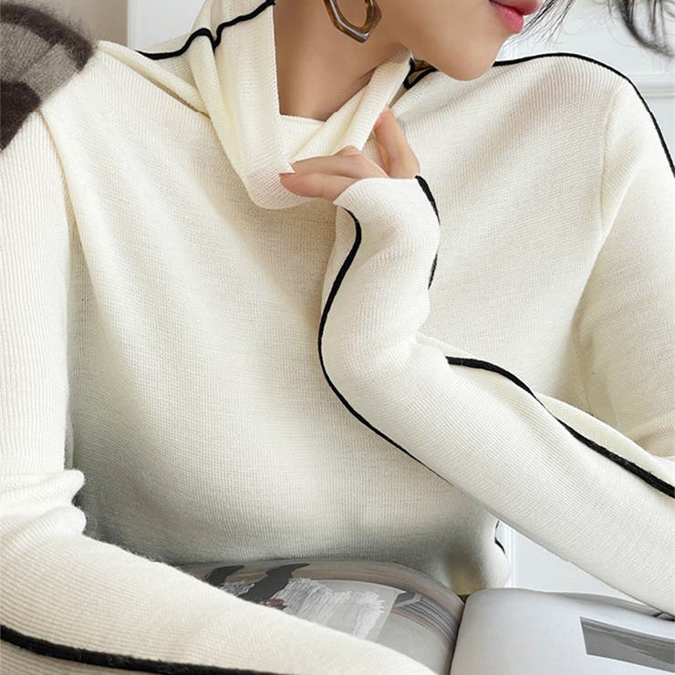 オフホワイト | ニットセーター | Girly Doll