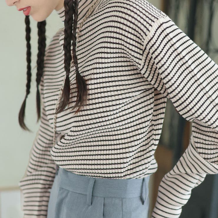 オフ×ブラック | ボーダーハイネックニット | Doula Doula