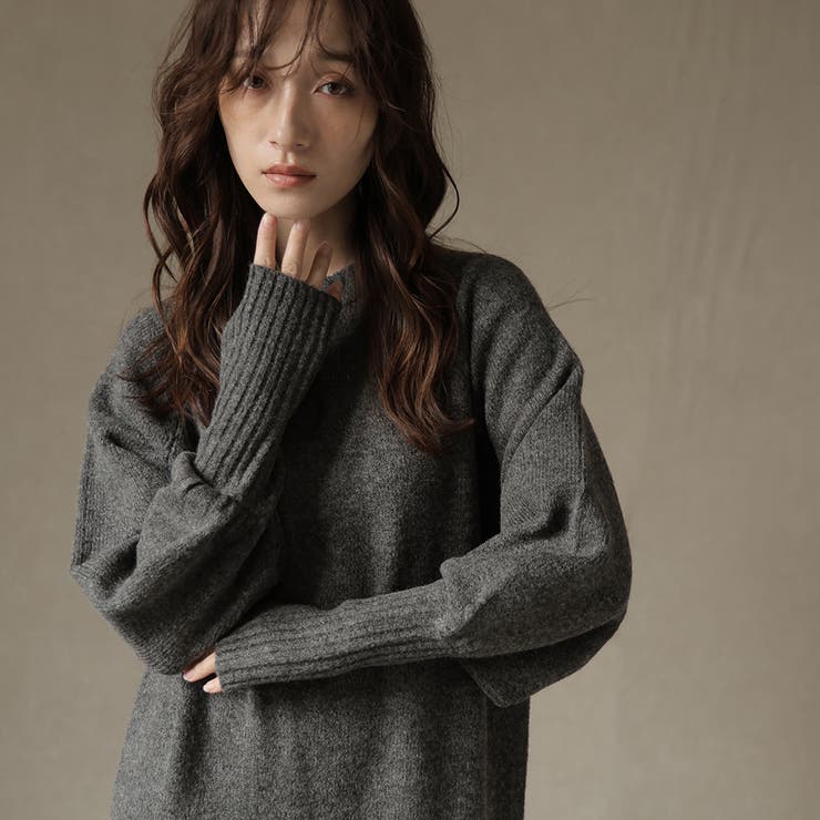 チャコール | 指ぬきボリューム袖クルーメランジニットワンピ | Girly Doll