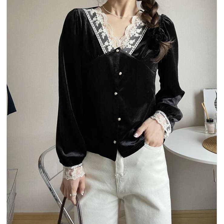 レース襟付きベロアブラウス【韓国ファッション】[品番：ZJ000016231
