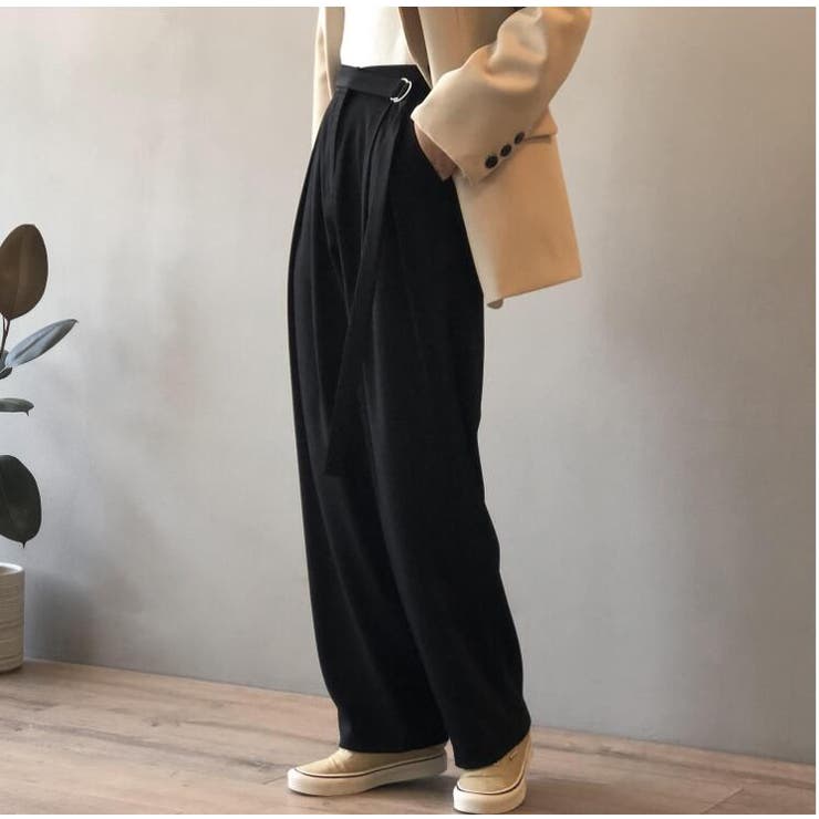 ブラック | タックベルトパンツ【韓国ファッション】 | Girly Doll