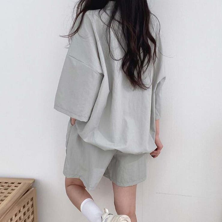 ハーフジップトップス＋ショートパンツ セットアップ【韓国