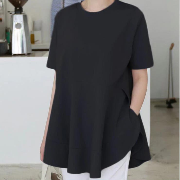 MIREPOIX 半袖　カットソー　プリーツ　フレア　Tシャツ　ゆったり　黒 MinoriTY tシャツ 「MinoriTY」フロントジップシアーカットソー
