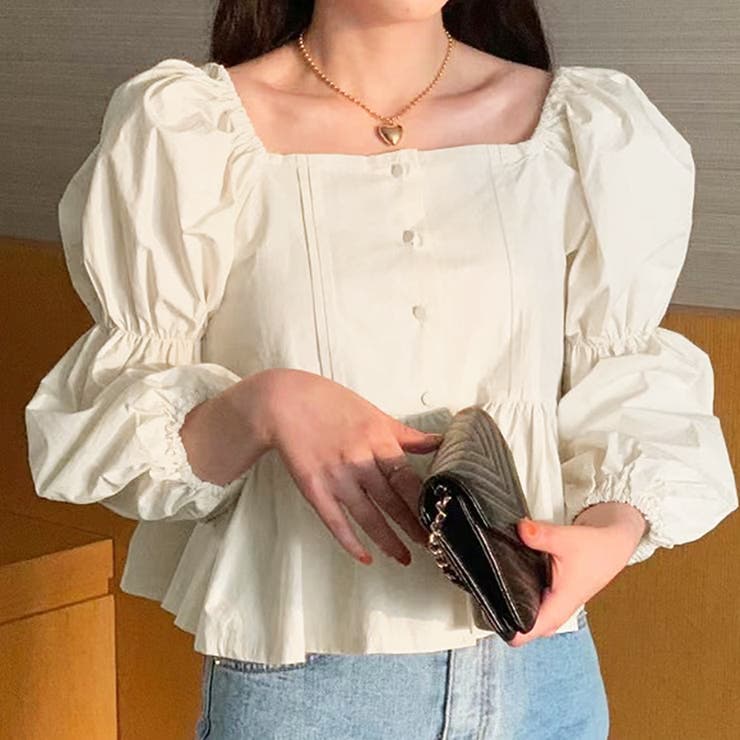 ベージュ | ボリュームスリーブペプラムブラウス【韓国ファッション】 | Doula Doula
