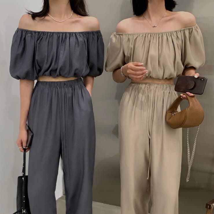 ツーピースセット オフショルトップス&リラックスパンツ ツーピースセット オフショルトップス&リラックスパンツ