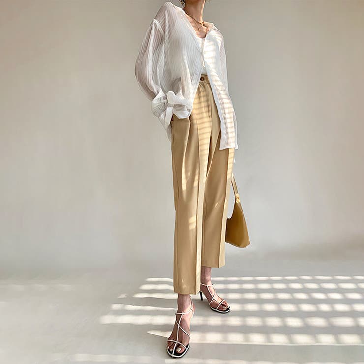 ホワイト | さりげないストライプにきゅん。シアーストライプシャツ | Girly Doll