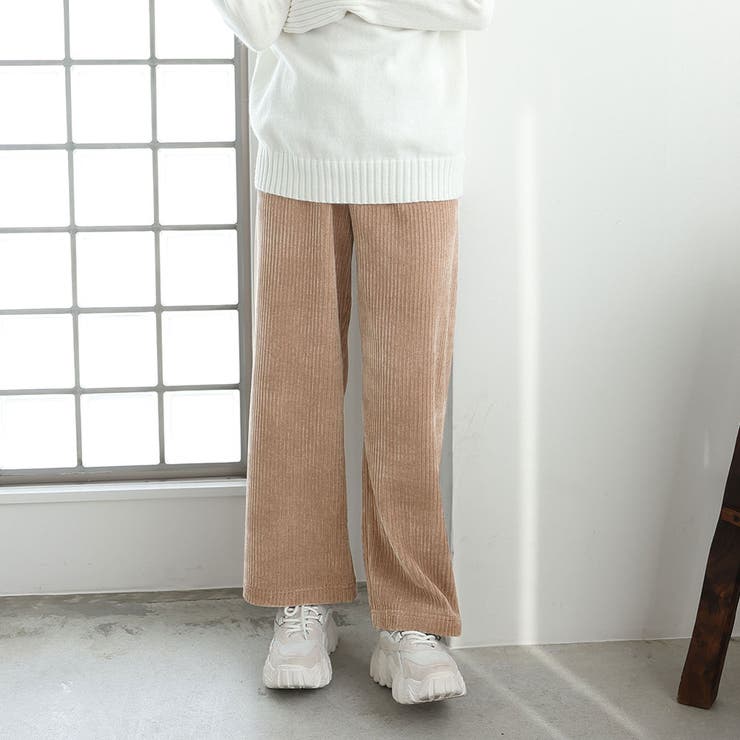 新品‼️レディースパンツS コーデュロイ　プリーツパンツ アイボリー韓国おしゃれ コーデュロイパンツ【韓国ファッション】[品番：ZJ000011903