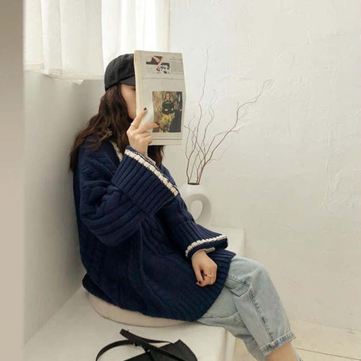 Vネックラインケーブルニットセーター【韓国ファッション】[品番