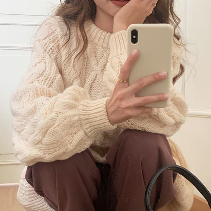 UGG アイボリー ケーブルニットセーター UGG アイボリー ケーブルニットセーター UGG✴︎早いもの勝ち