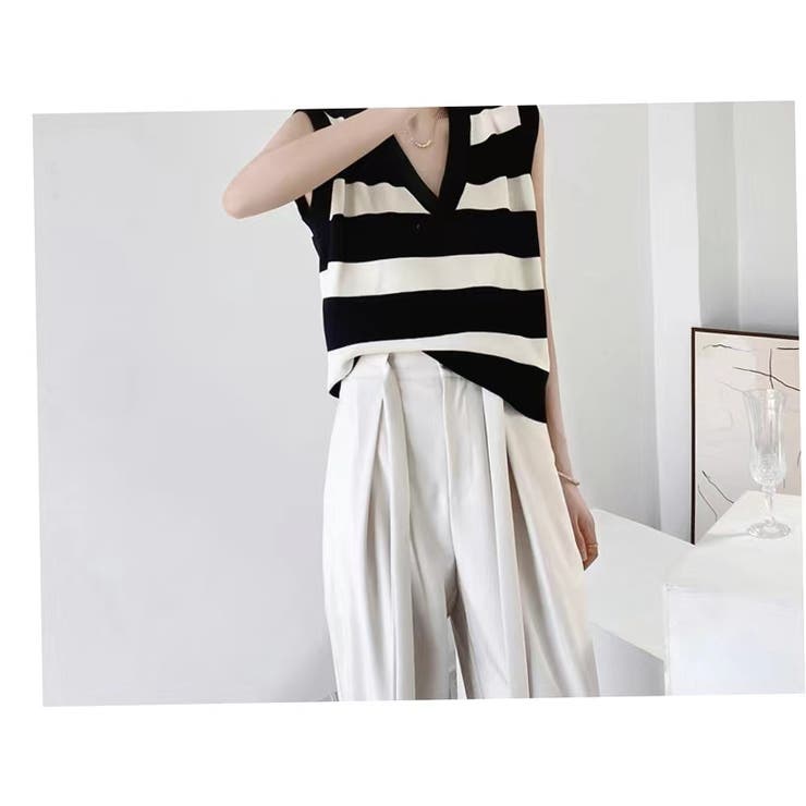 美品✨ Munsingwear 希少コラボニットベスト D.C. ダルグリーシュ Vネックカラーニットベスト【韓国ファッション】[品番