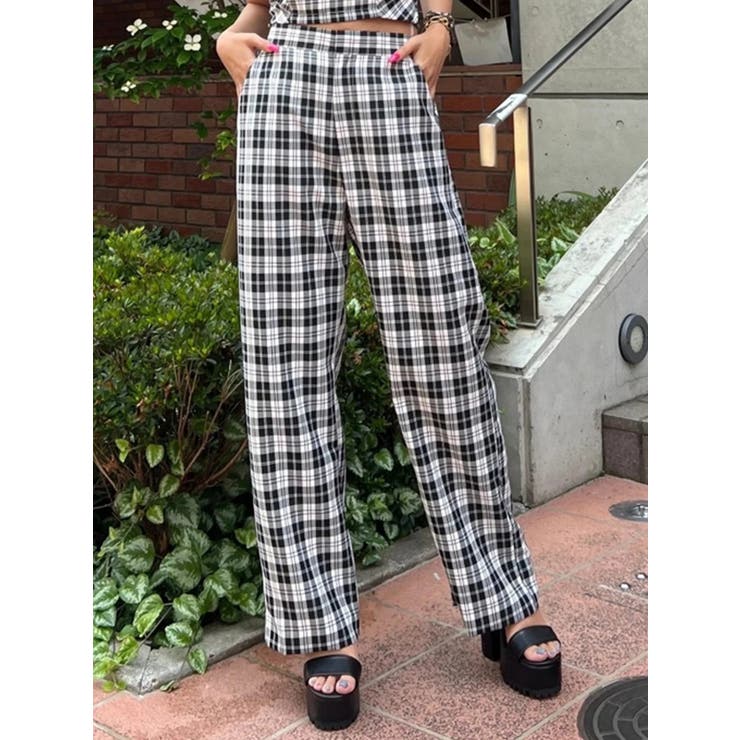BLACK | モノトーンチェックストレートワイドパンツ | EGOIST