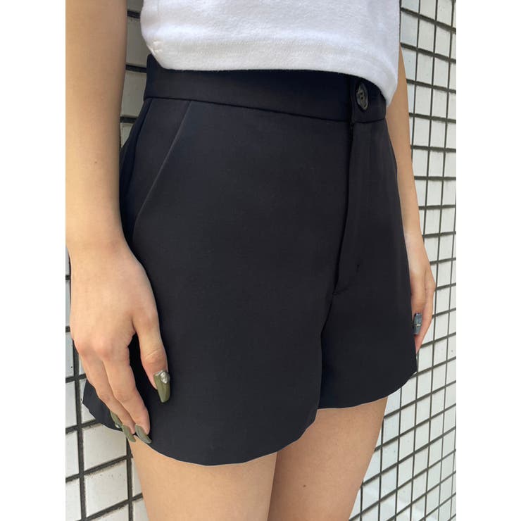 バックダーツシンプルショートパンツ[品番：EO000006078