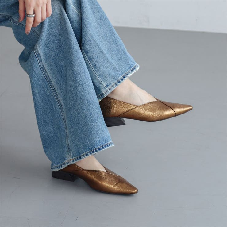 Vカットポインテッドスタックヒールパンプス[品番：EVOW0000728]｜EVOL