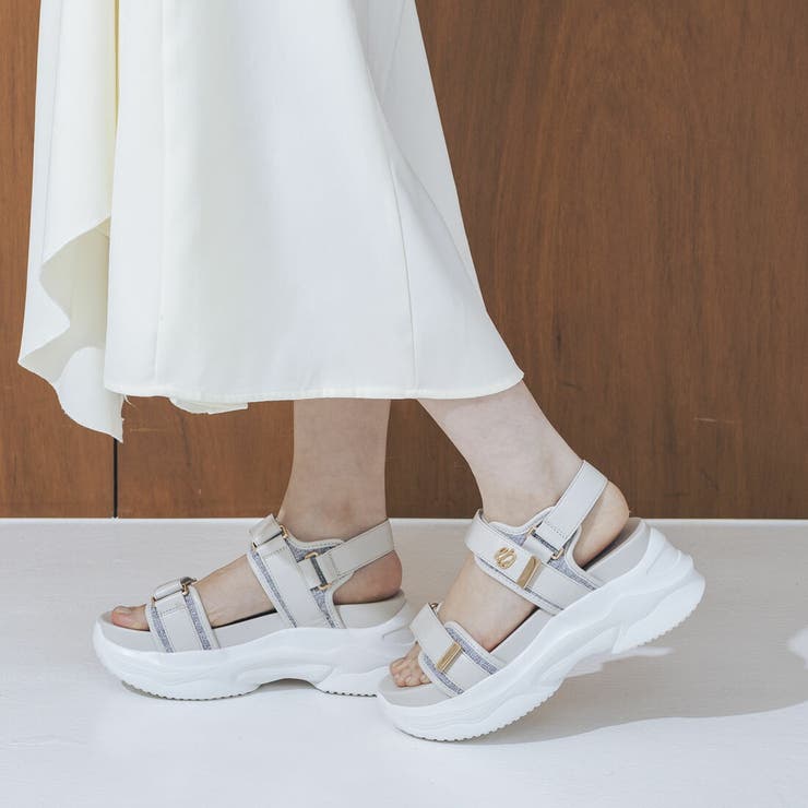 【XS-LLサイズ展開・軽量】ロゴモチーフ厚底ベルトサンダル | EVOL | 詳細画像6 