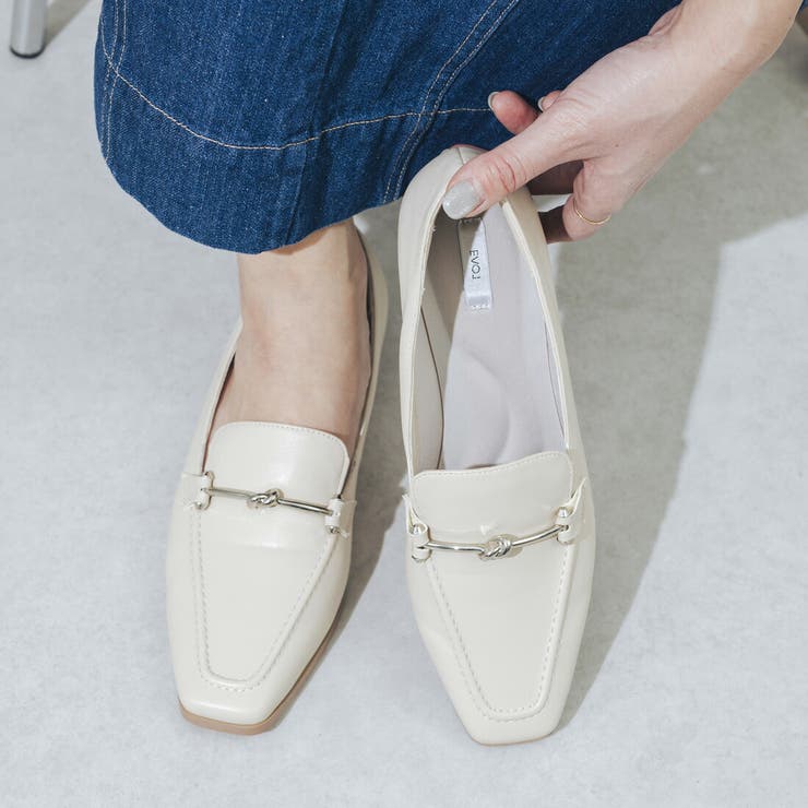 【柔らかい・ふかふか】メタルノットスクエア2.5cmローファー | EVOL | 詳細画像1 