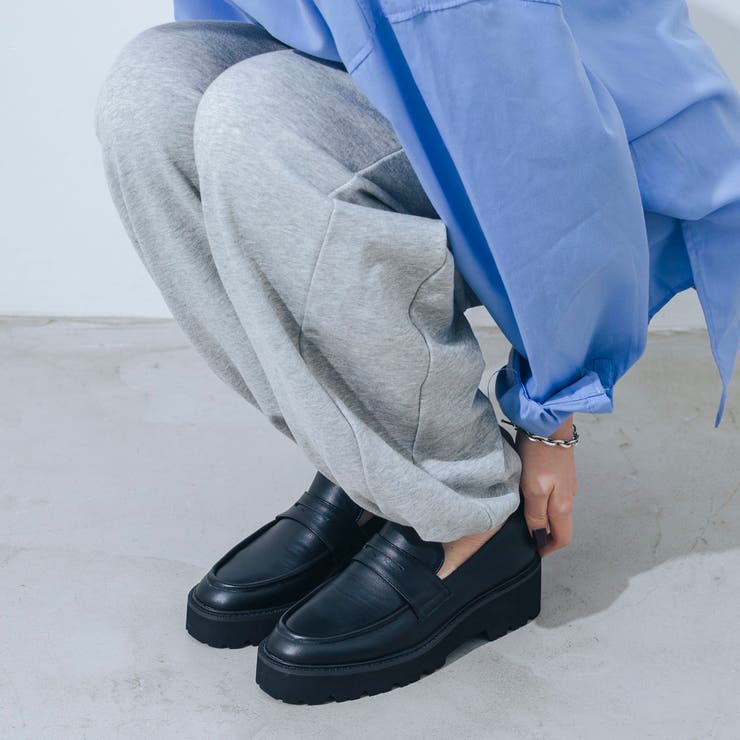 【晴雨兼用・美脚効果】トラックソール厚底ローファー | EVOL | 詳細画像4 