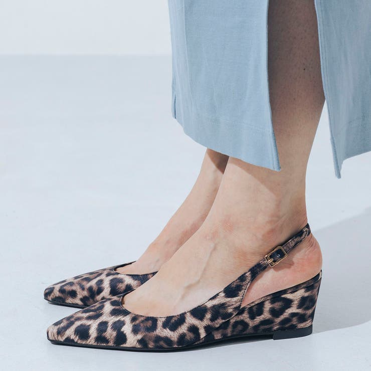 【軽量・クッション入り】ソフトスクエアバックストラップウエッジパンプス | EVOL | 詳細画像8 