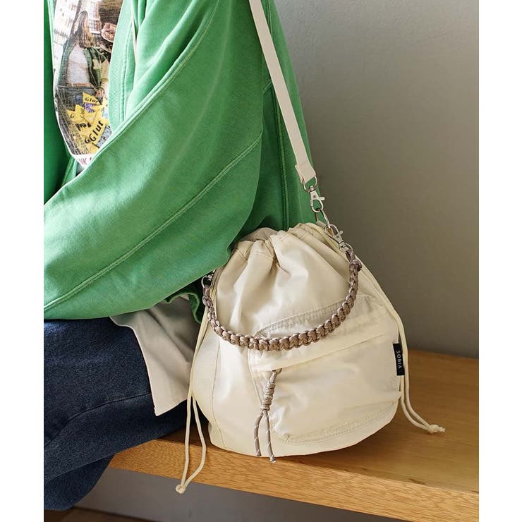 アイボリー | コードストラップ ドローストリング 巾着ショルダーバッグ | e-zakkamania stores