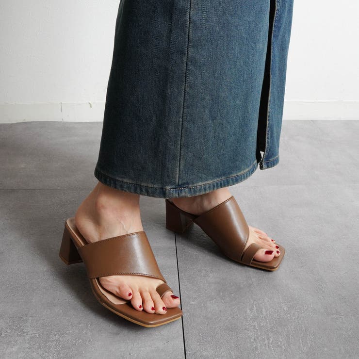 スクエアトゥ トング チャンキーヒールサンダル | FABBY FABBY. | 詳細画像16 